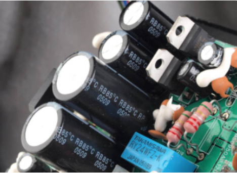 「黑金剛電容」電容器的結(jié)構(gòu)、原理及作用 「黑金剛電容」電容器的結(jié)構(gòu)、原理及作用