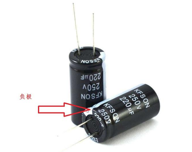 「NIPPON CHEMI-CON」電解電容極性接錯會爆炸，如何避免？