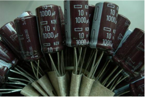 電容器主要用途是什么 電容器主要用途是什么